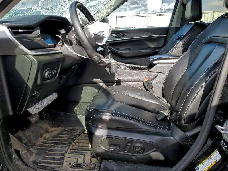 2022 JEEP GRAND CHEROKEE L LIMITED  