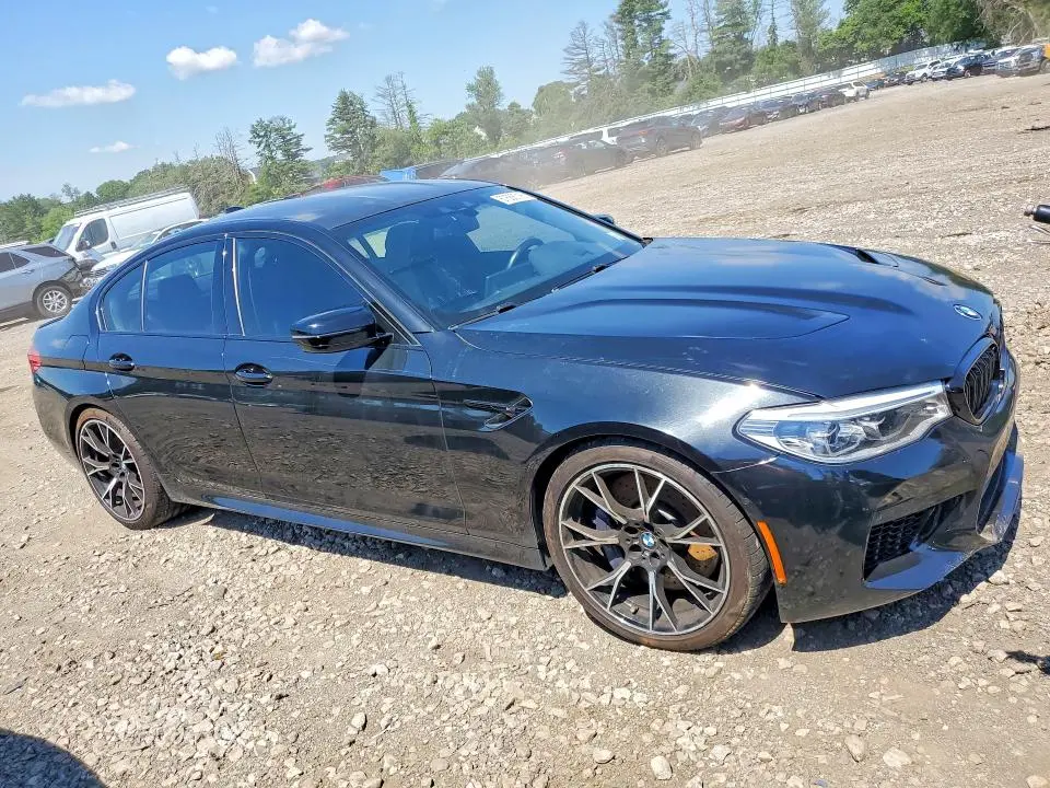 2019 BMW M5   