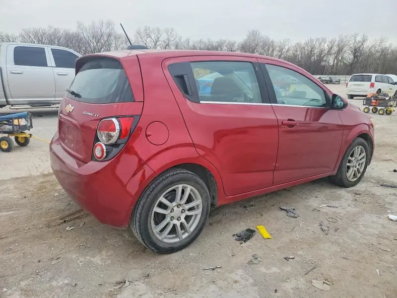 2015 CHEVROLET SONIC LT  