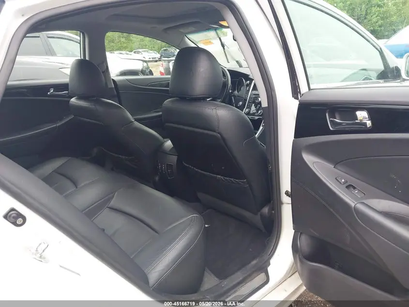 2011 HYUNDAI SONATA LIMITED