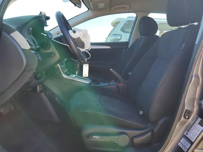 2015 NISSAN SENTRA SV  