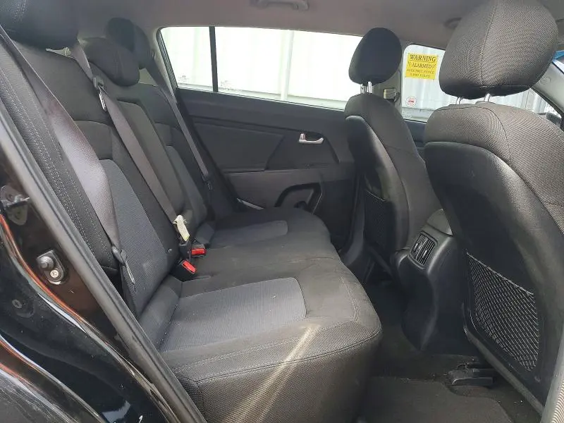 2016 KIA SPORTAGE LX  