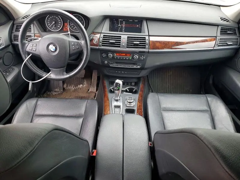 2010 BMW X5 XDRIVE30I  