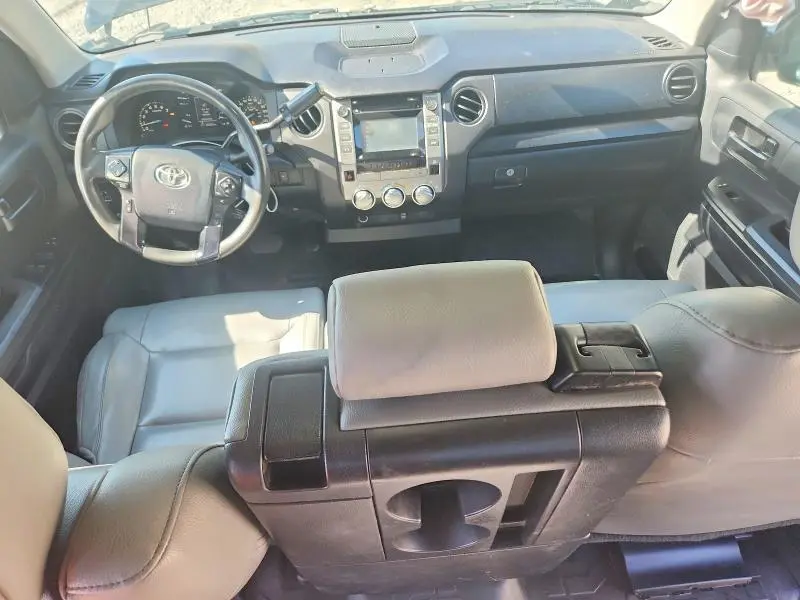2019 TOYOTA TUNDRA SR  