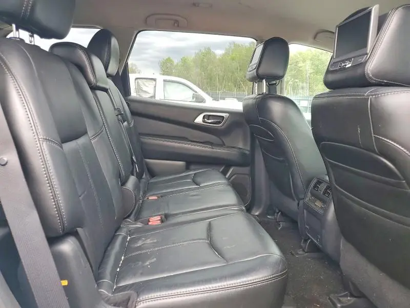 2013 NISSAN PATHFINDER S  
