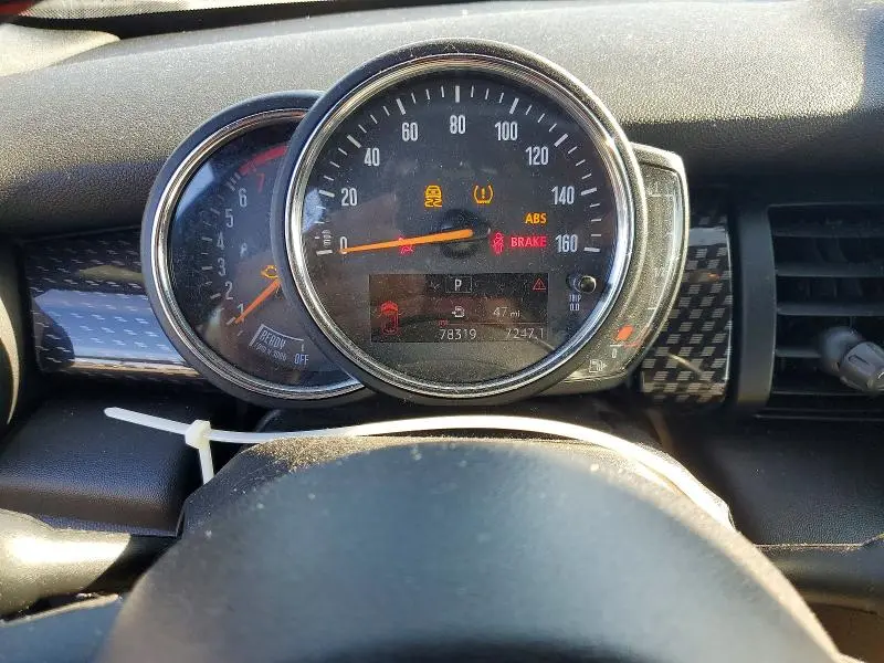 2019 MINI COOPER S  
