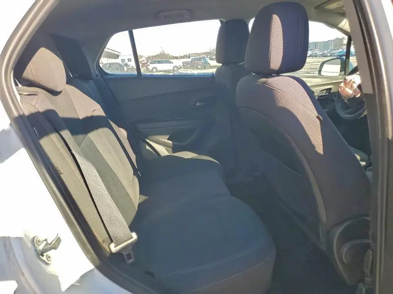 2017 CHEVROLET TRAX LS  