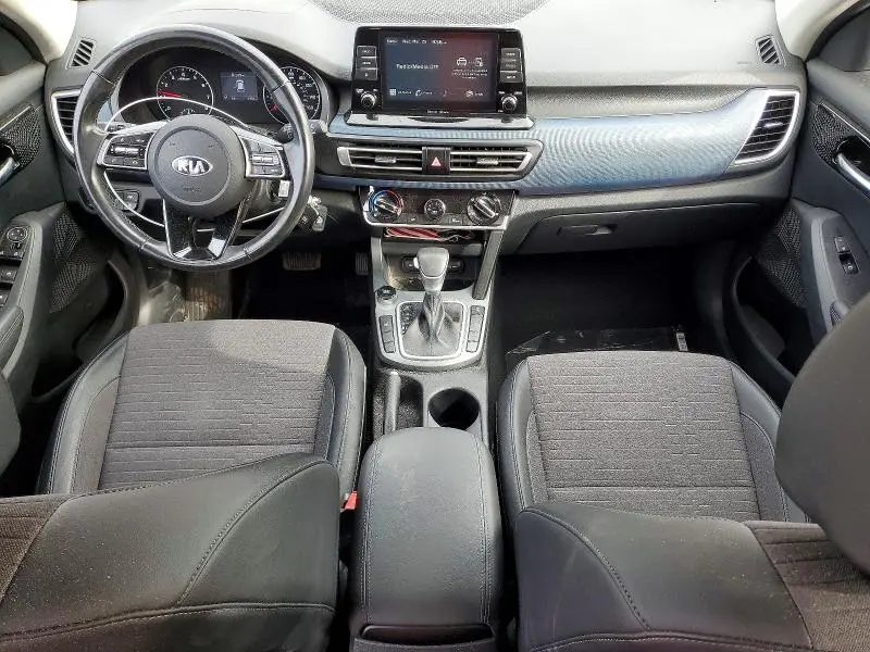 2021 KIA SELTOS S  