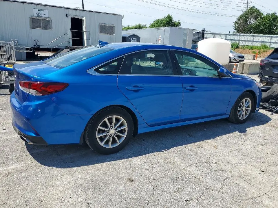 2018 HYUNDAI SONATA SE  