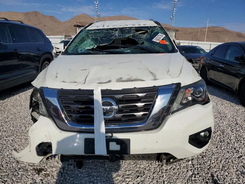 2019 NISSAN PATHFINDER SL  