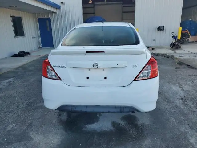 2018 NISSAN VERSA S  