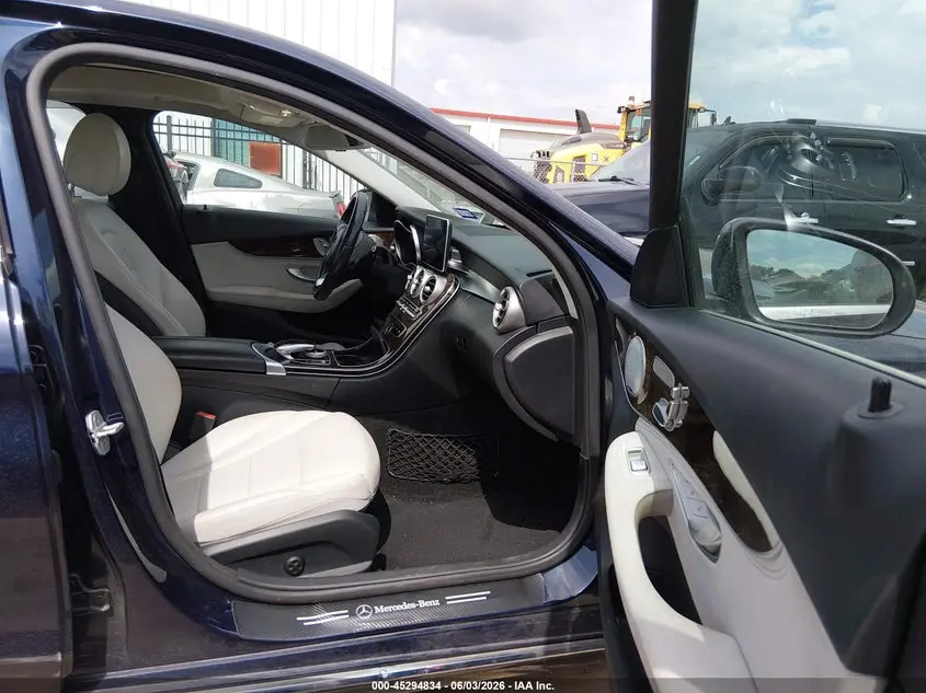 2015 MERCEDES-BENZ C 300 4MATIC