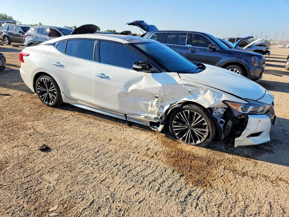 2017 NISSAN MAXIMA PLATINUM  