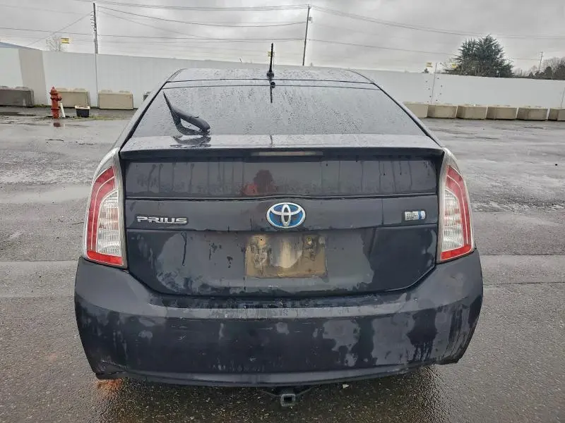 2015 TOYOTA PRIUS   
