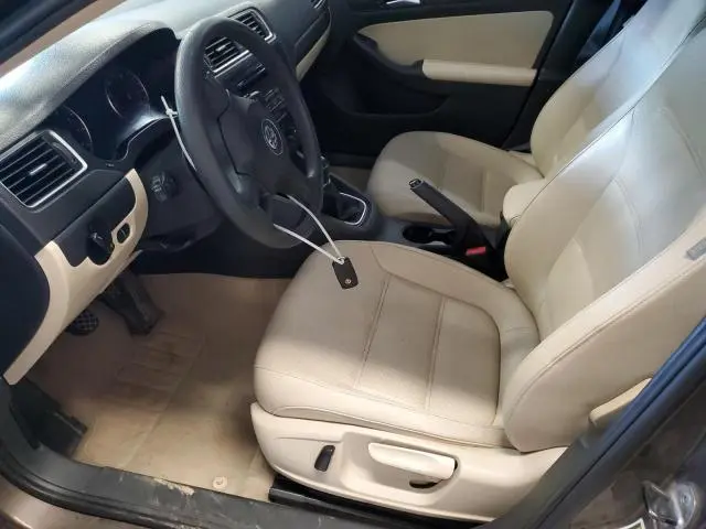 2014 VOLKSWAGEN JETTA SE  