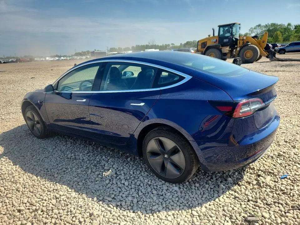 2018 TESLA MODEL 3   