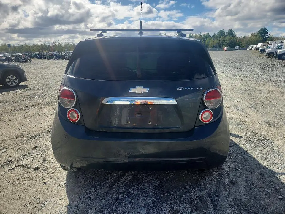 2014 CHEVROLET SONIC LT  