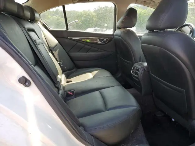 2018 INFINITI Q50 LUXE  