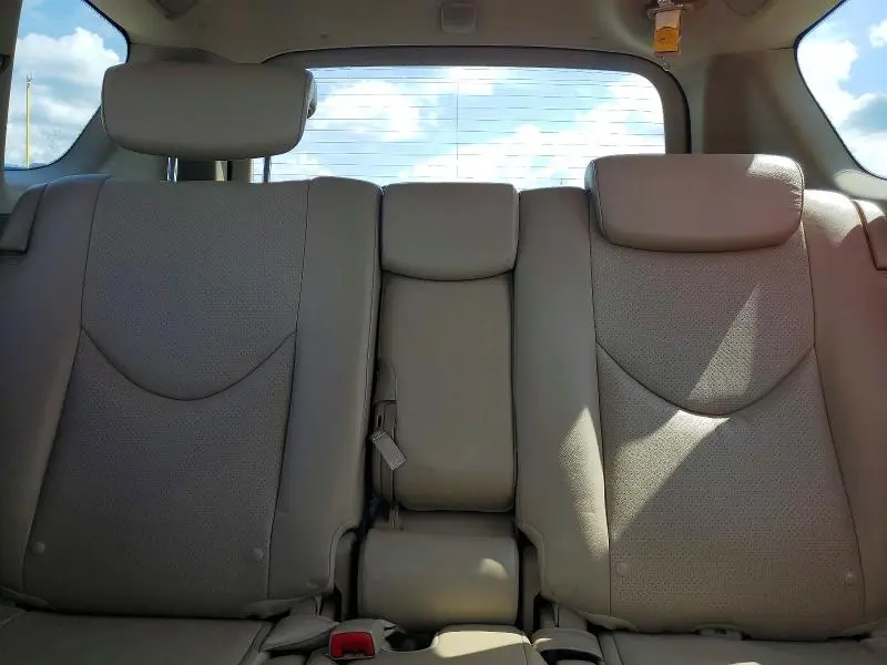 2010 TOYOTA RAV4 LIMITED  
