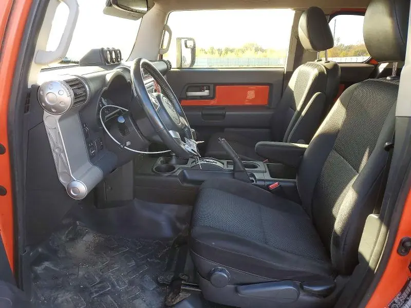 2014 TOYOTA FJ CRUISER BASE  