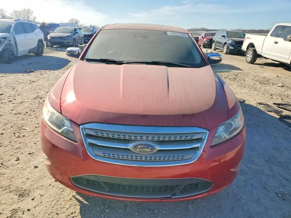 2010 FORD TAURUS LIMITED  