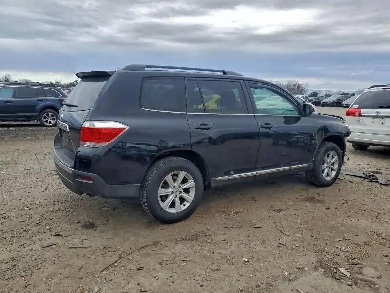 2012 TOYOTA HIGHLANDER BASE  