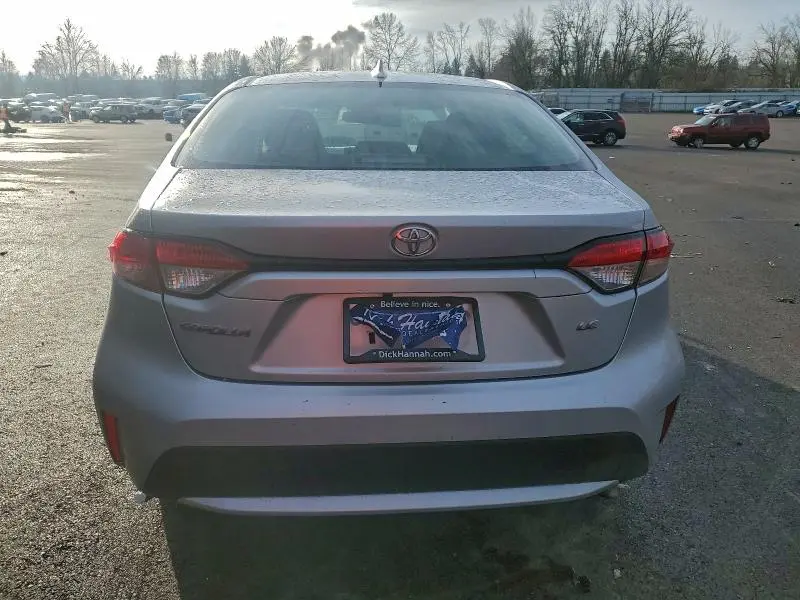 2022 TOYOTA COROLLA LE  