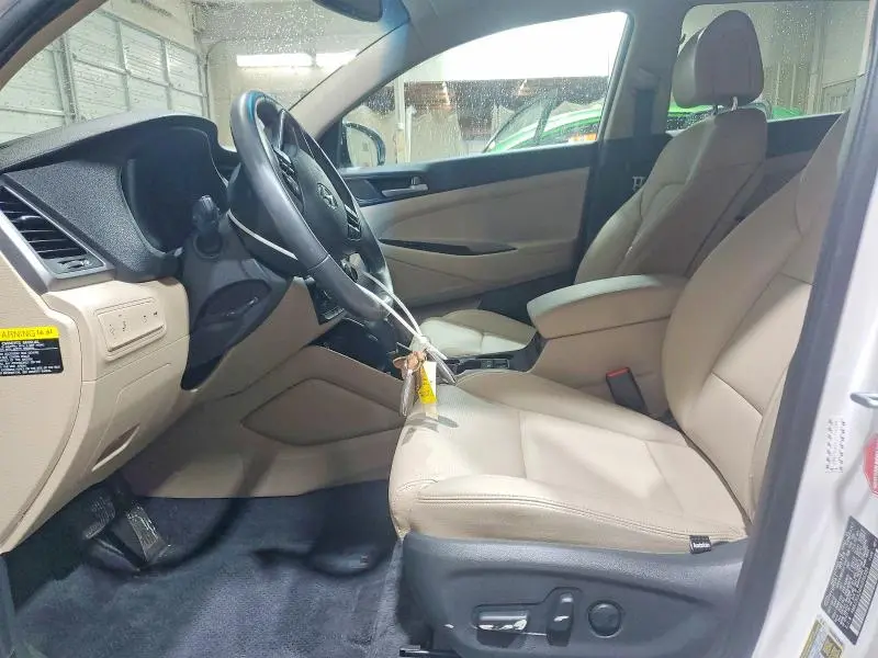 2017 HYUNDAI TUCSON SPORT  