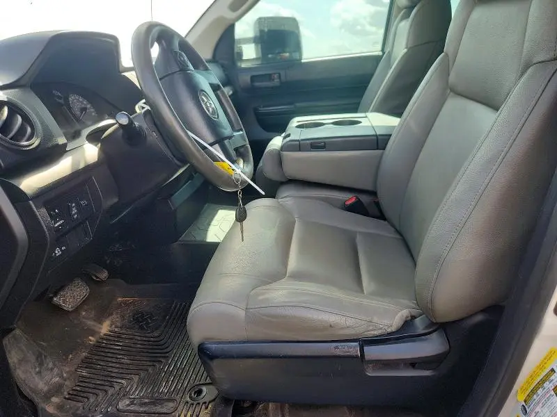 2015 TOYOTA TUNDRA SR  