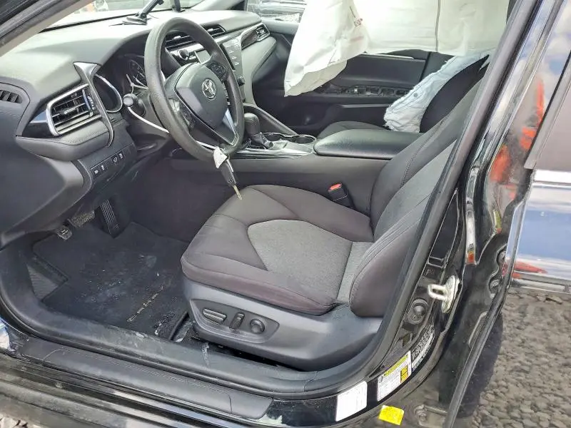 2019 TOYOTA CAMRY   