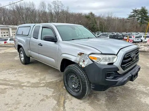 2019 TOYOTA TACOMA SR  