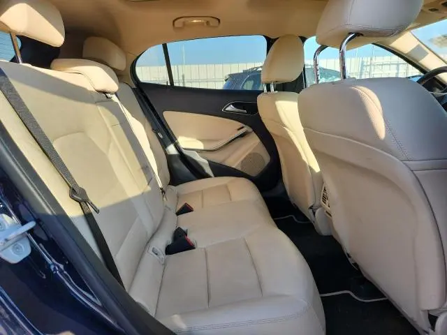 2017 MERCEDES-BENZ GLA 250 4MATIC  