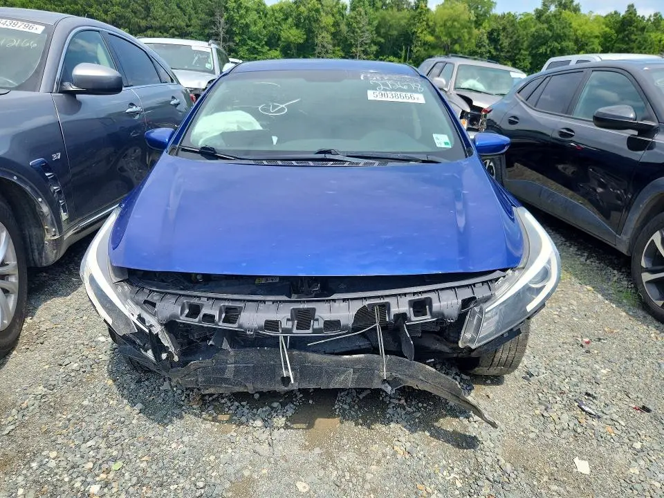 2018 KIA FORTE LX  