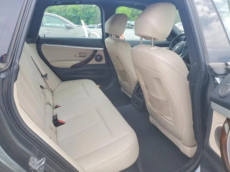 2019 BMW 330XI GT  