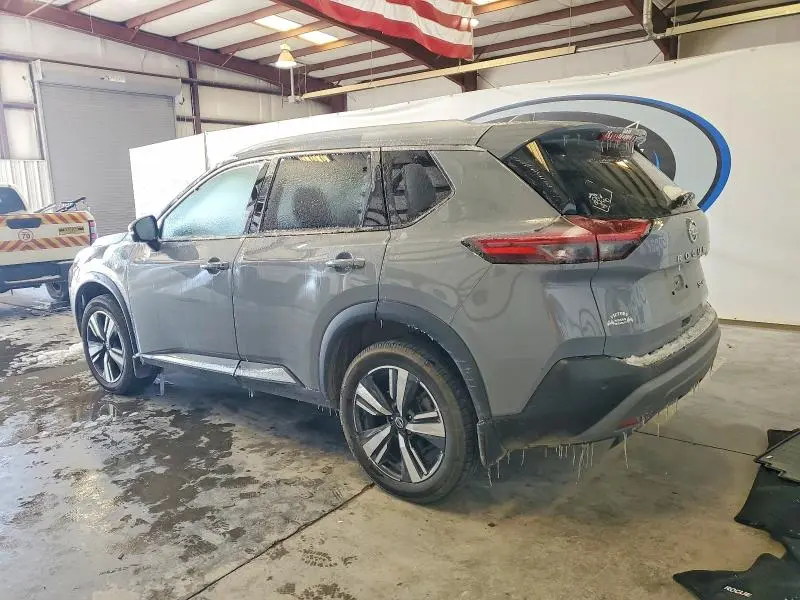 2021 NISSAN ROGUE SL  