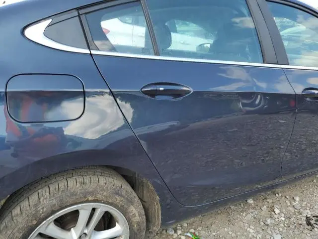 2016 CHEVROLET CRUZE LT  