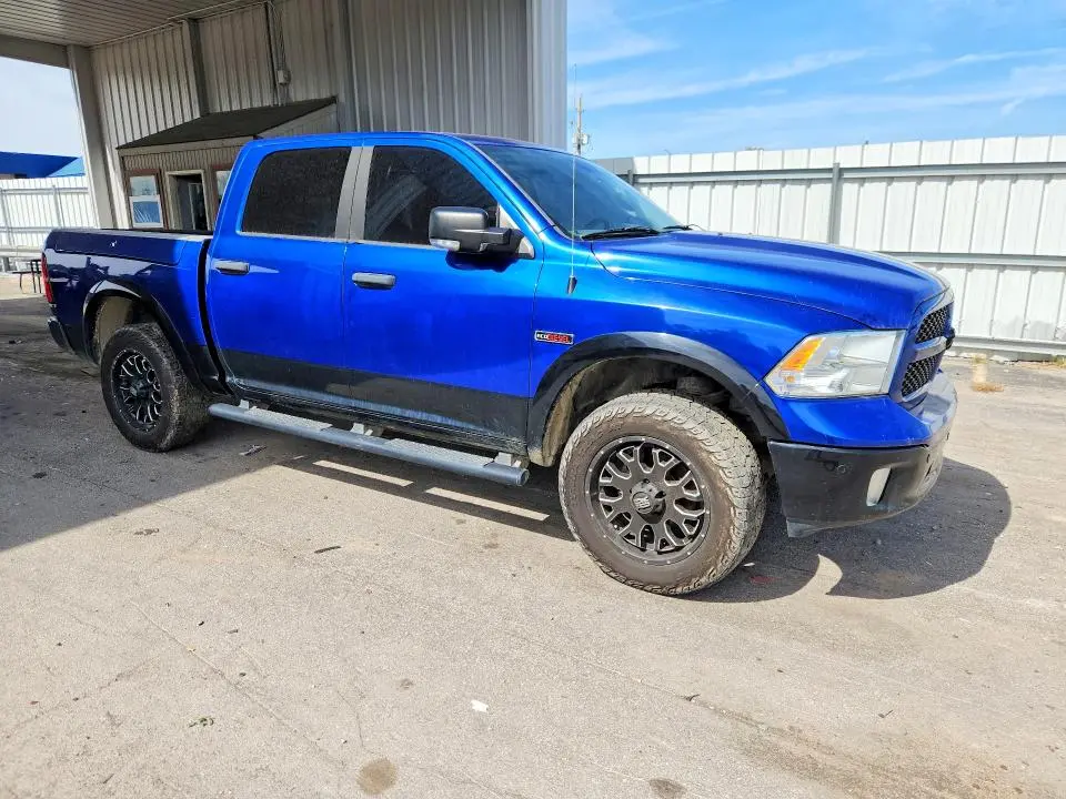 2014 RAM 1500 SLT  