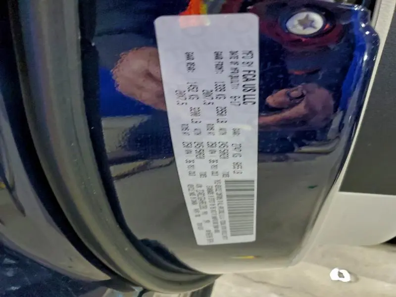 2017 CHRYSLER PACIFICA LIMITED  