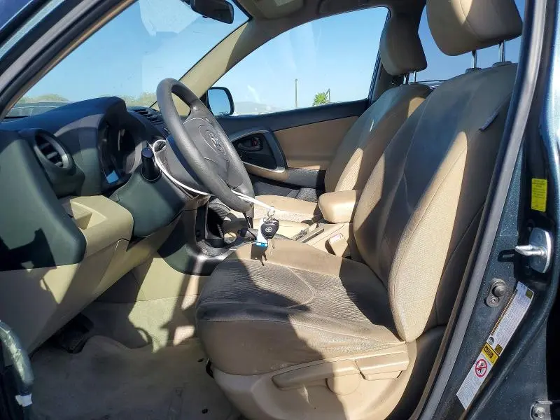 2010 TOYOTA RAV4 BASE  