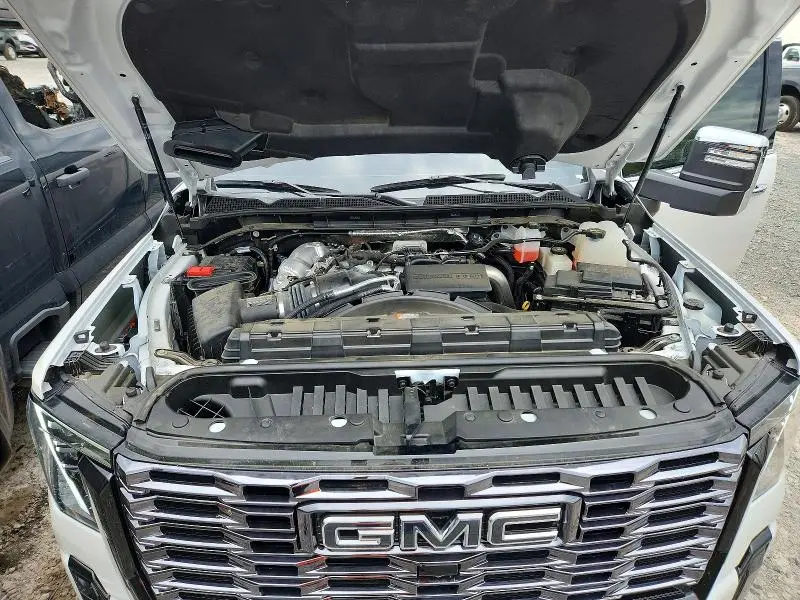 2025 GMC SIERRA K2500 DENALI ULTIMATE  