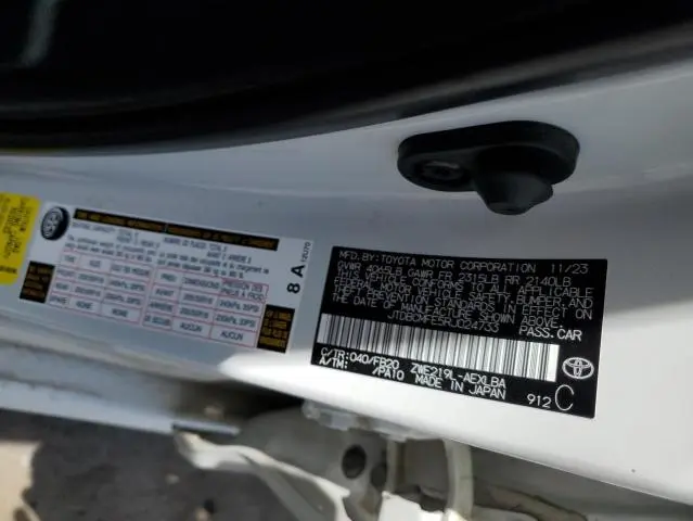 2024 TOYOTA COROLLA LE  