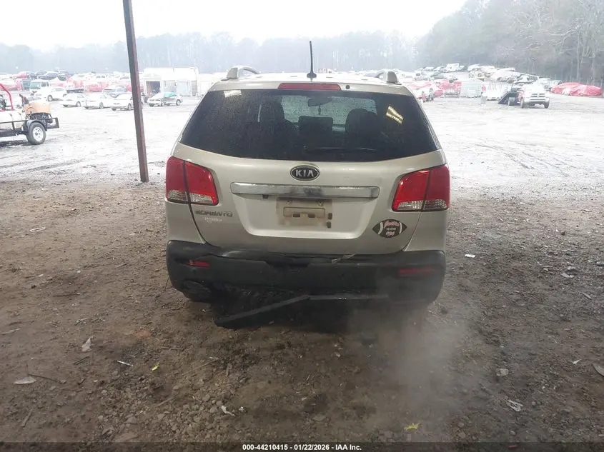 2012 KIA SORENTO LX