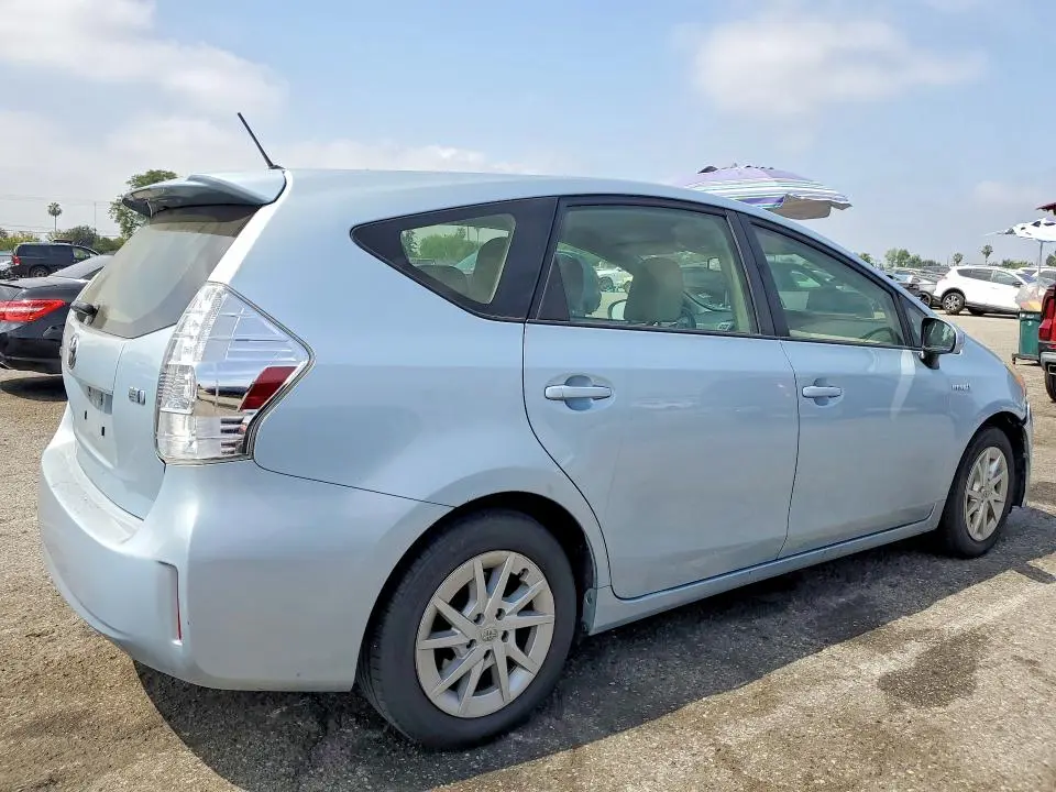 2014 TOYOTA PRIUS V TWO  