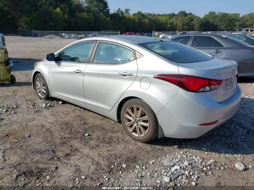 2016 HYUNDAI ELANTRA SE