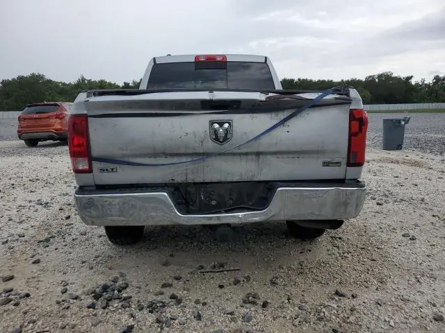 2016 RAM 1500 SLT  