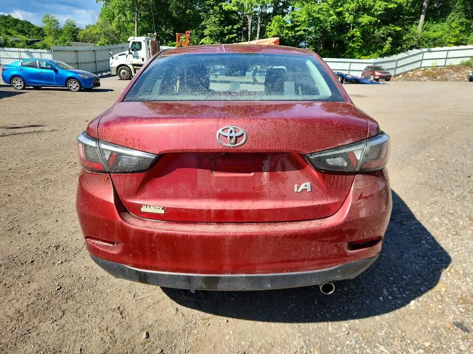 2018 TOYOTA YARIS IA BASE  