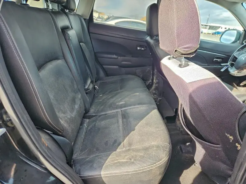 2015 MITSUBISHI OUTLANDER SPORT SE  