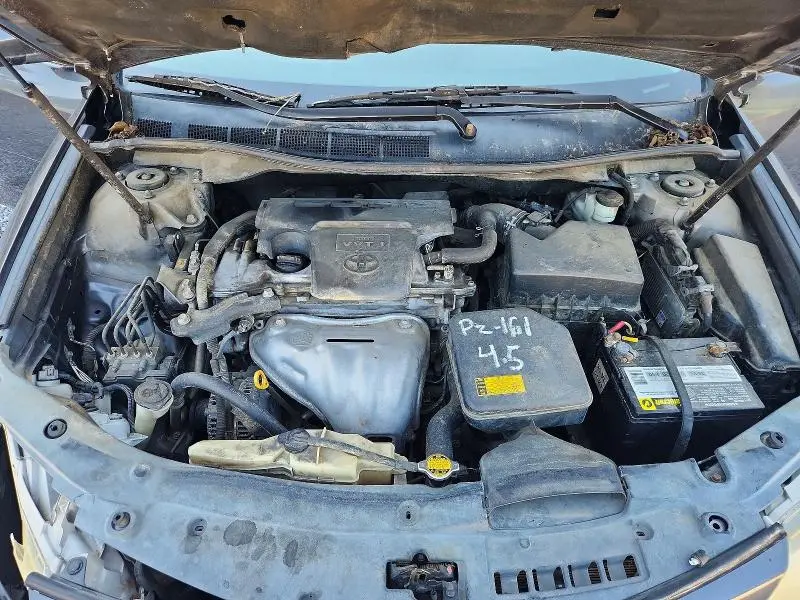 2012 TOYOTA CAMRY SE  