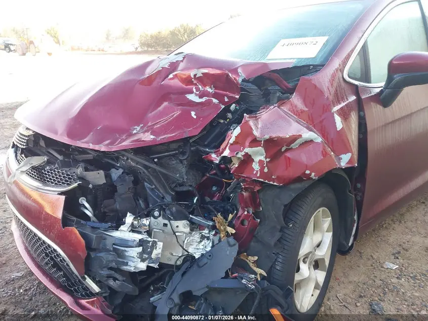 2017 CHRYSLER PACIFICA TOURING PLUS