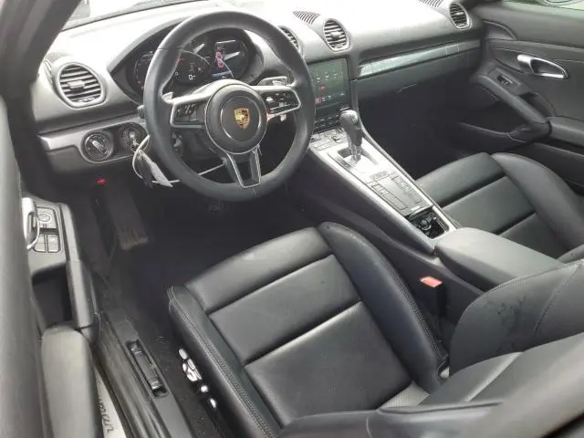 2024 PORSCHE CAYMAN BASE  